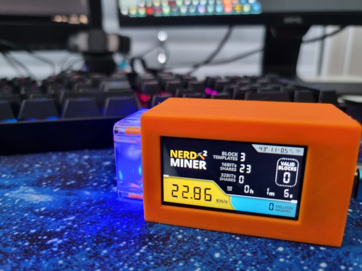 Berna cripto nerdminer esp32 bitcoin mining